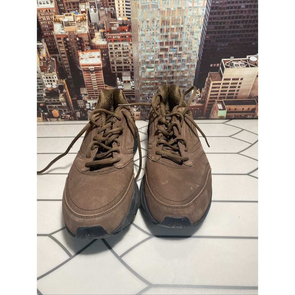Brooks Men's Size 9.5 Addiction Walker Brown Leather Walking Shoes